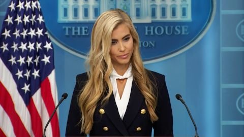 23066450 - WH briefing 16x9.jpg