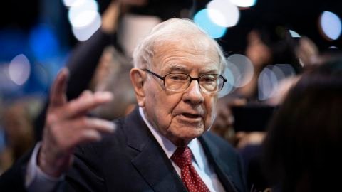 Warren Buffett, the former CEO of Berkshire Hathaway, speaks to the press as he arrives at the 2019 annual shareholders meeting. Buffett disclosed Tuesday that he did not make a countribution to Gates Foundation this year.