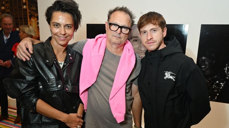 LONDON, ENGLAND - OCTOBER 06: (L to R) Dovile Drizyte, Juergen Teller and Burberry Chief Creative Officer Daniel Lee attend the opening party for "The 90s: Art and Fashion" exhibition at TATE Britain on October 6, 2026 in London, England. (Photo by Dave Benett/Getty Images)